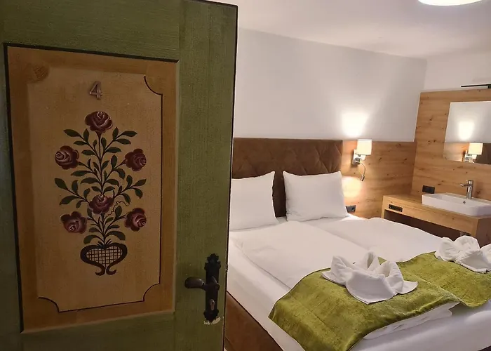 Hotel Alpenhof***